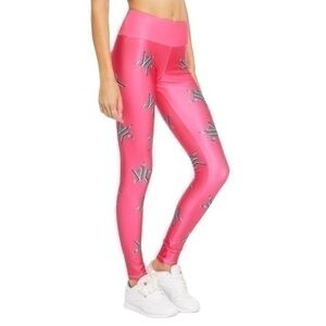 NWOT Goldsheep Pink Moroccan Stars Leggings
